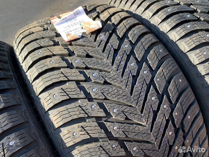 Nokian Tyres Hakkapeliitta 10p SUV 275/45 R21 и 315/40 R21