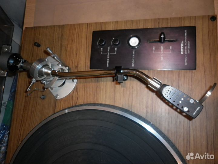 Проигрыватель винила Rotel RP-3000 Япония