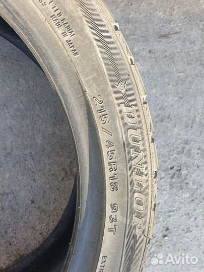 Dunlop Winter Maxx WM01 215/45 R18 93T