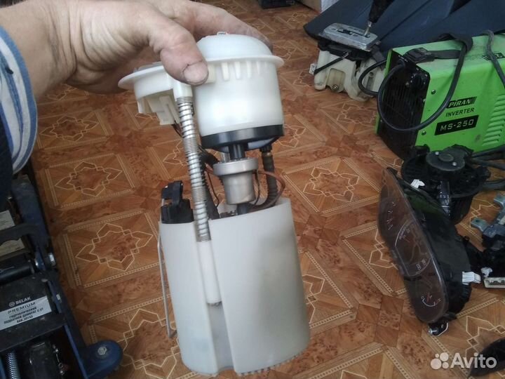 Бензонасос Suzuki Swift