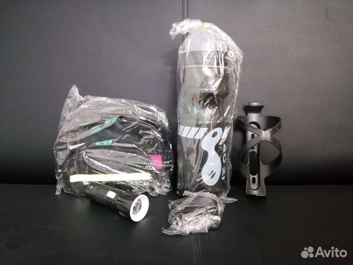 Набор аксессуаров для велосипеда 3в1