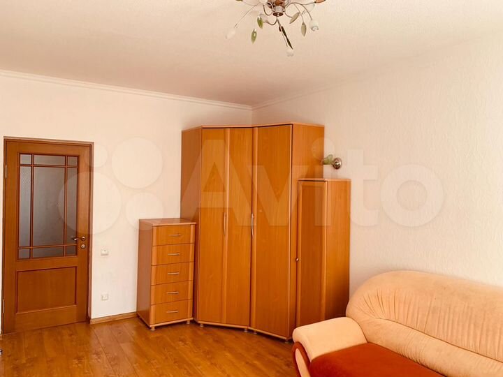 2-к. квартира, 75 м², 2/15 эт.