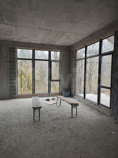 Дом 180 м² на участке 4,5 сот.