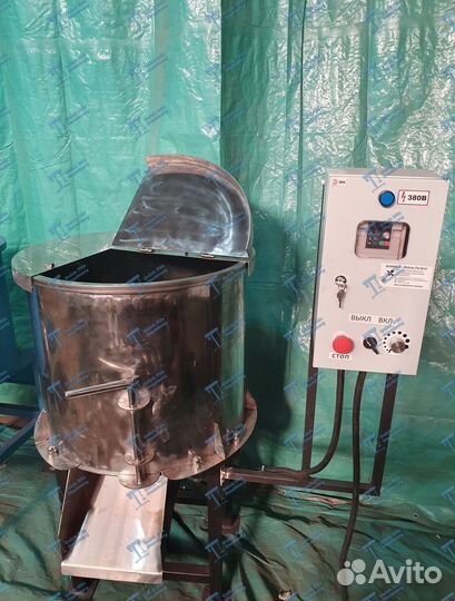 Смеситель сухих продуктов нержавеющий 200 литров