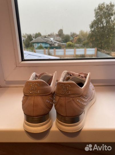 Женские кроссовки ботинки, fabi 36,5 размер