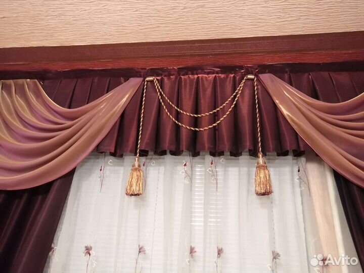 Шторы с ламбрекеном б/у