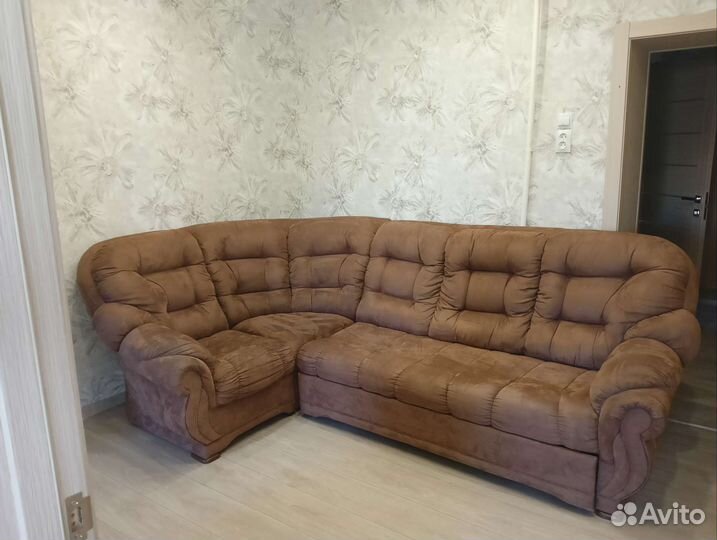 Угловой диван