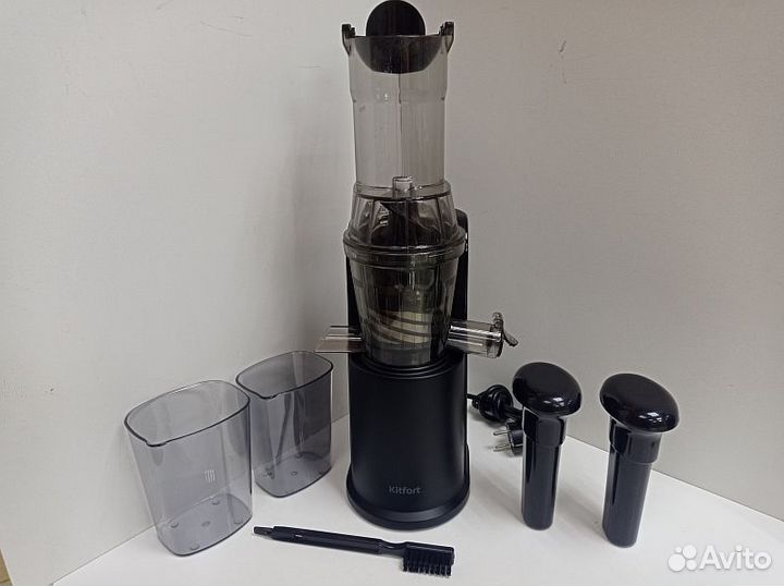 Соковыжималка Kitfort кт-1118