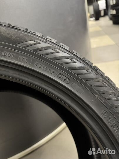 Nokian Tyres Hakkapeliitta 10 EV 265/45 R21 108T