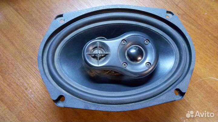 Автомобильная акустическая система