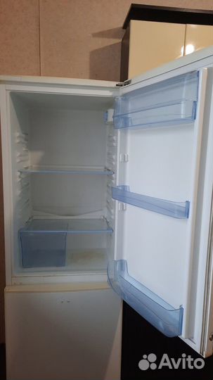 Продам холодильник бу