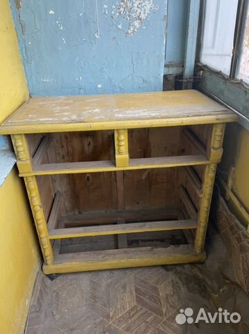 Крепкая тумба из дерева