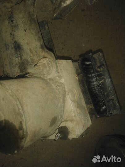 Блок abs Nissan Primera седан QG16 2007