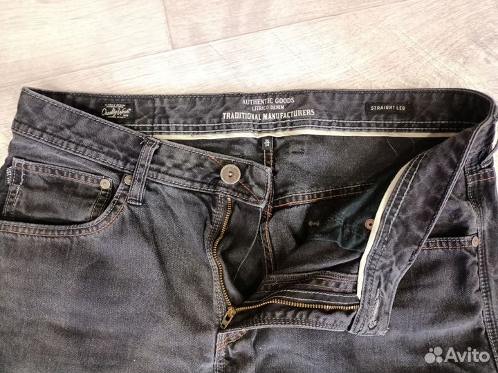 Джинсы мужские