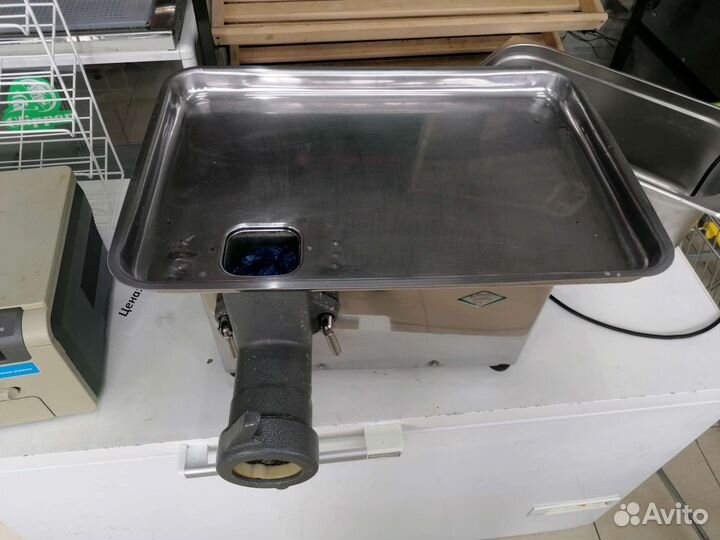 Мясорубка электрическая