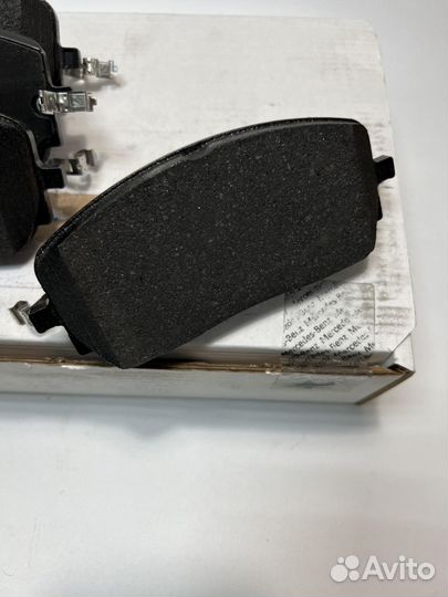 Тормозные колодки A0004202404 Mercedes