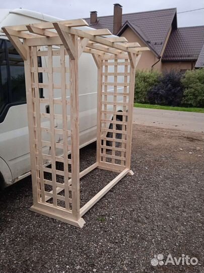 Арка садовая