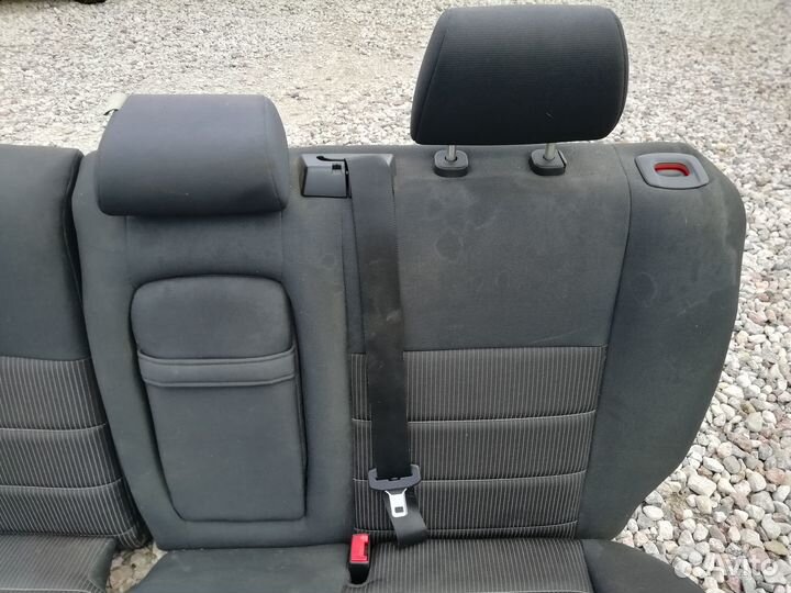 Задний ряд сидений Ford Focus 2 2009г Седан. Рест