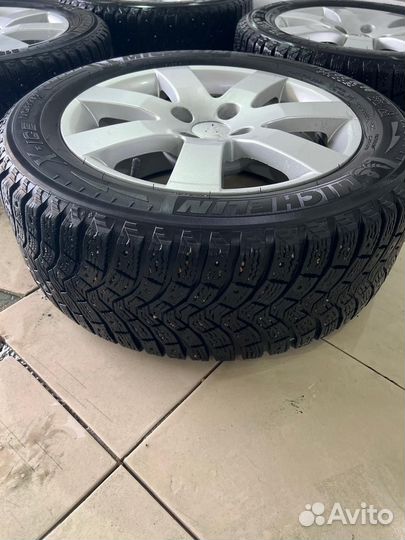 Летые диски с зимней резиной