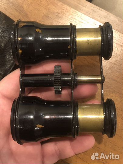 Бинокль старинный