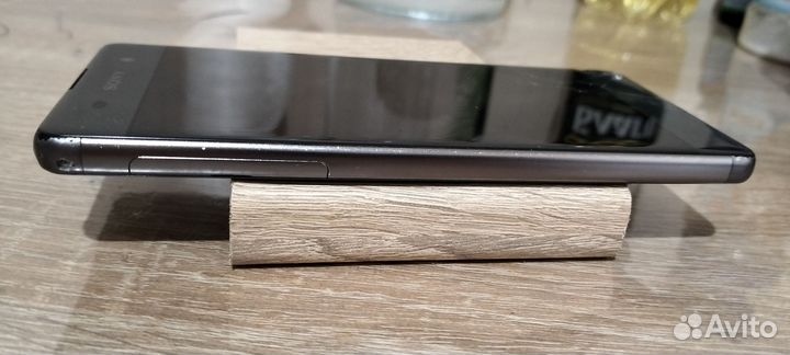 Sony Xperia XA, 2/16 ГБ