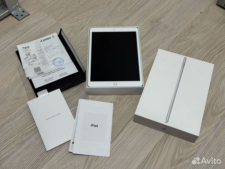 iPad 8 Поколения