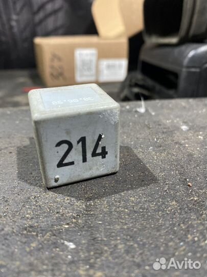 Реле в ассортименте Passat B5