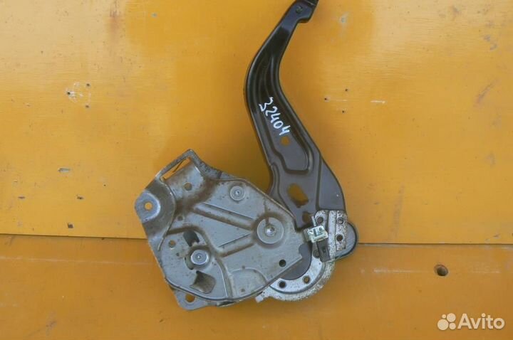 Педаль стояночного тормоза Infiniti/ QX56/ JA60/ N