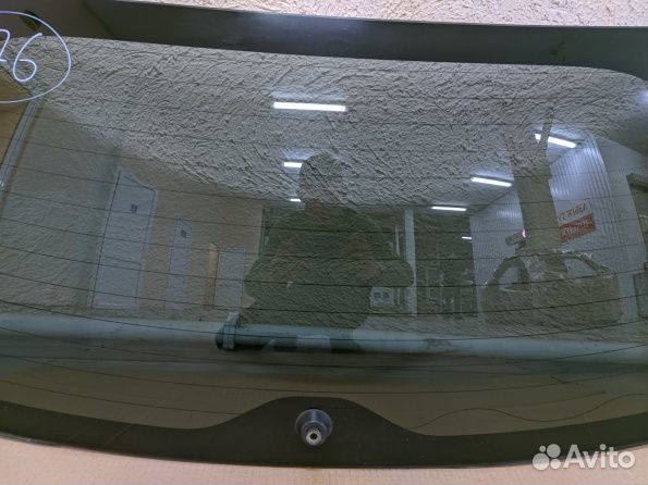 Стекло крышки багажника Mitsubishi Outlander 3 GF