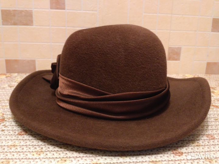 Шляпа фетровая широкополая