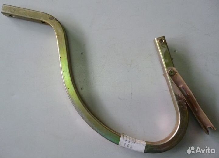 Петля крышки багажника правая Lifan Solano 620 10