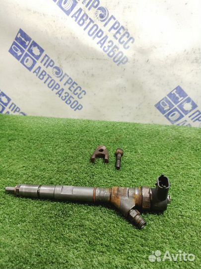 Форсунка топливная Kia Sorento кроссовер 2.5 D4CB