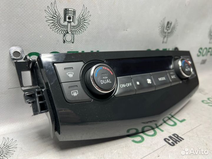 Блок управления климат-контролем Nissan Teana L33