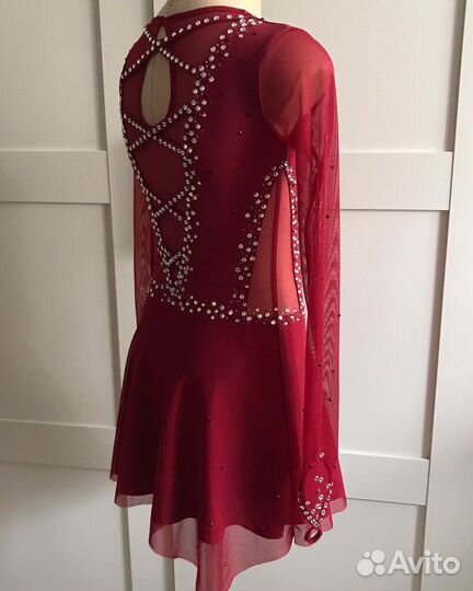 Платье для фигурного катания