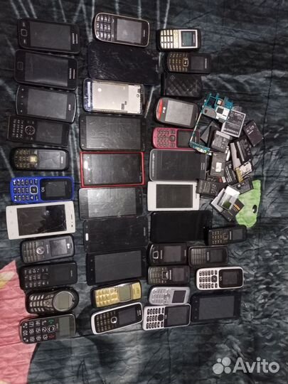Телефоны на запчасти