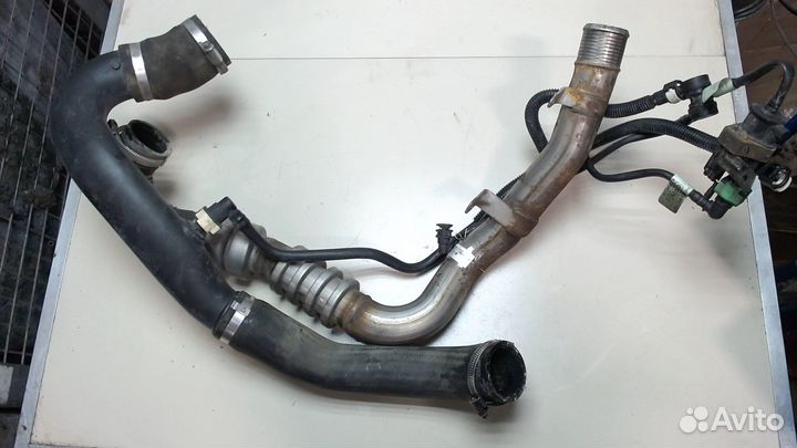 Патрубок интеркулера Ford Explorer, 2013