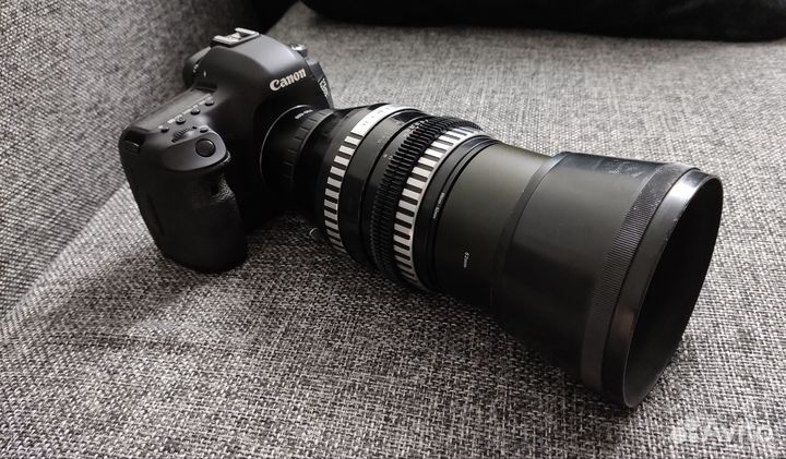Объектив Carl Zeiss