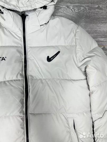 Демисезонная короткая куртка Nike Nocta