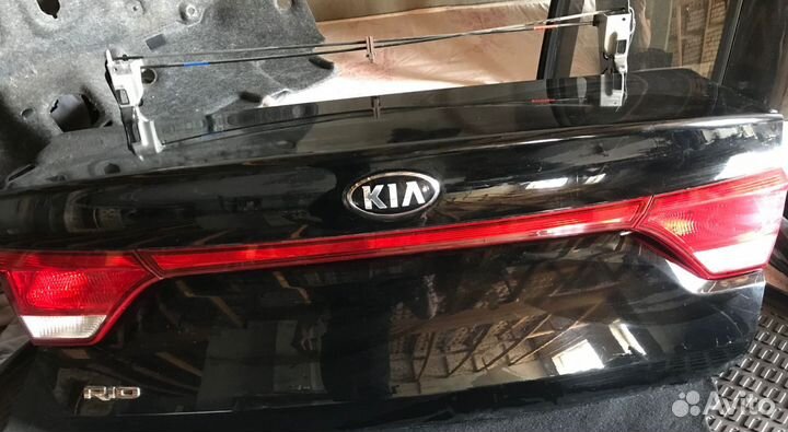 Крышка багажника на KIA Rio 4 рестайлинг