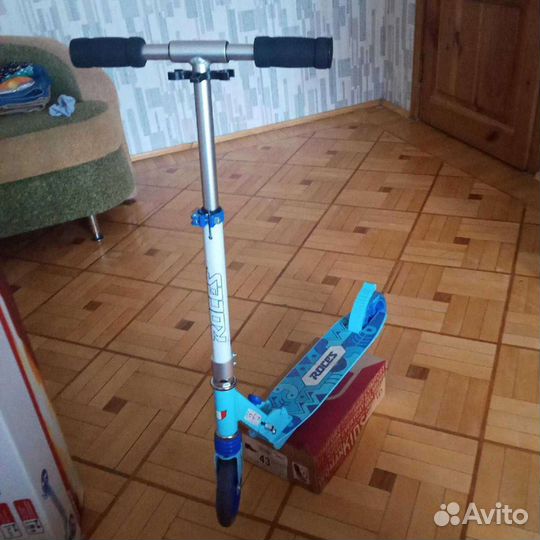 Самокат roces