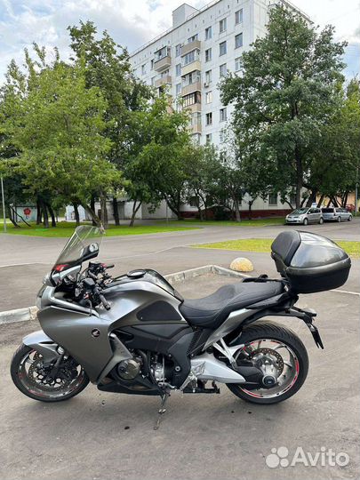 Honda vfr 1200f