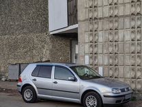 Volkswagen Golf 1.6 MT, 2002, 197 000 км, с пробегом, цена 365 000 руб.