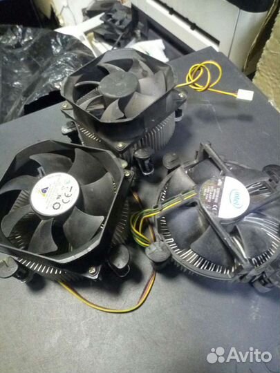 Кулер для процессоров 775 soket с медной вставкой