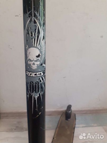 Трюковый самокат Roces