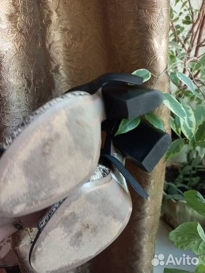 Босоножки paolo conte