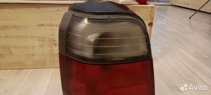 Фонарь subaru forester SF 5