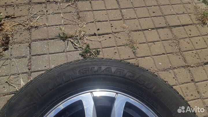 Зимняя резина для SUV 215/70R16 на дисках