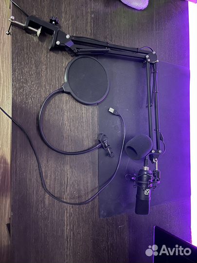 Микрофон оклик SM-700G