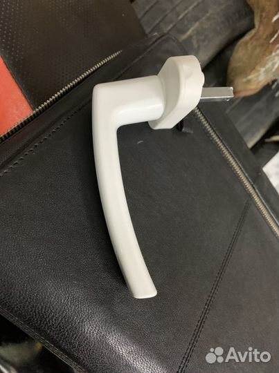 Ручки оконные Рото