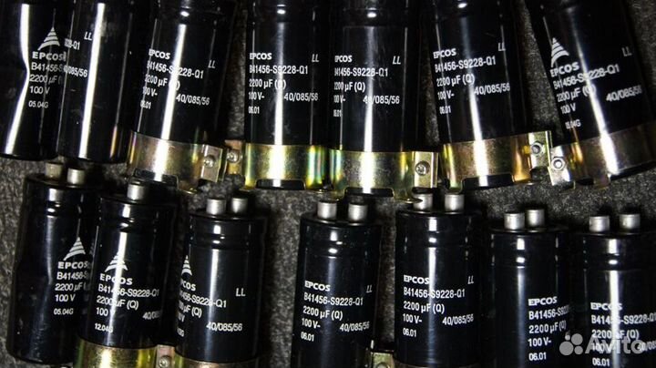 Электролиты epcos - 2200мкф.х 100в. 7шт